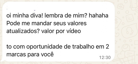 Mensagem com oportunidade de trabalho de duas marcas